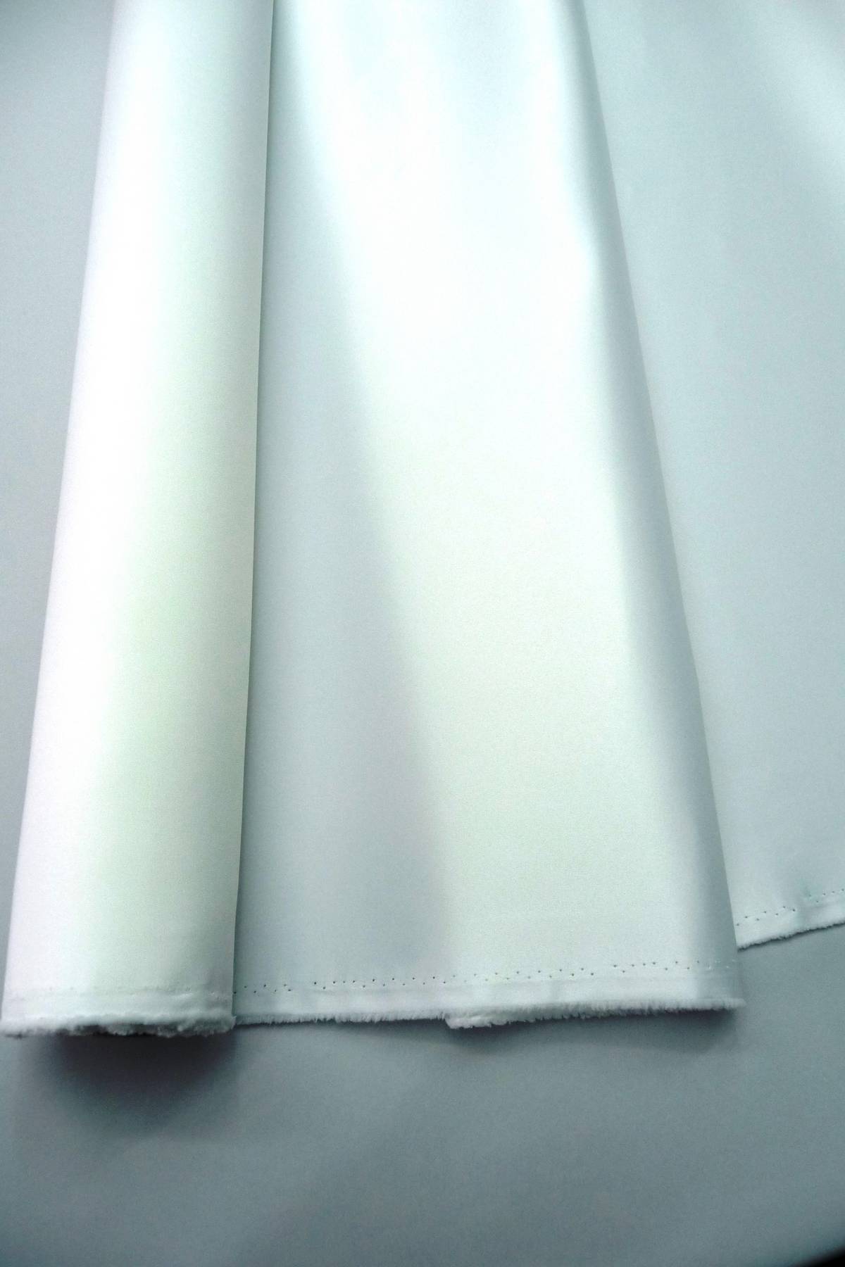 raso 100 poliestere h cm 150 bianco gr 180 h mt lineare Art 0011BC