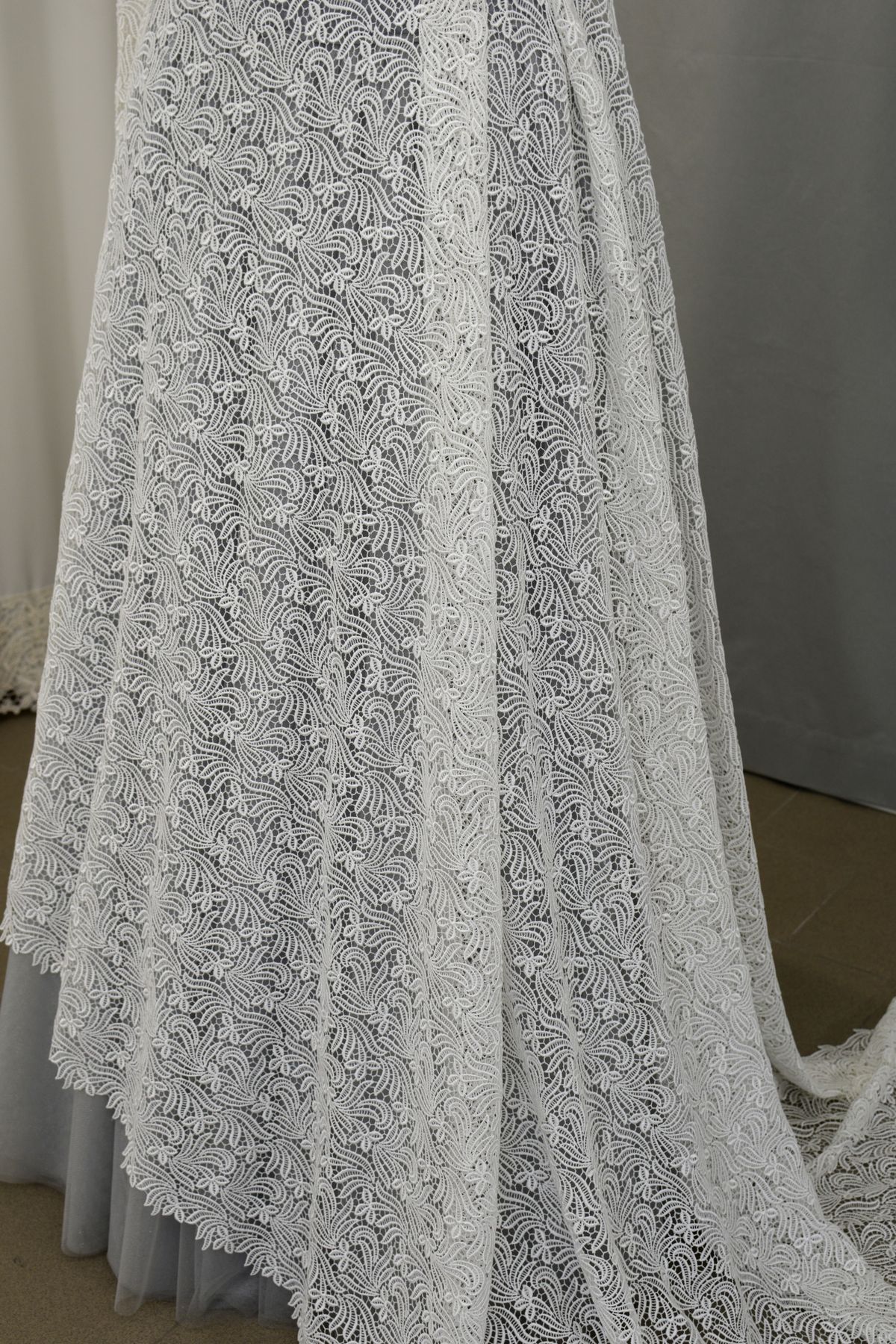 pizzo macrame morbido mano seta colore bianco seta h cm 135 Art 0120B