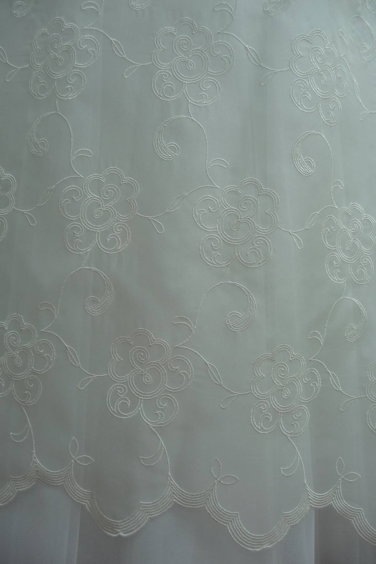 organza ricamata 100 seta cm 130 avorio Art 0686AV