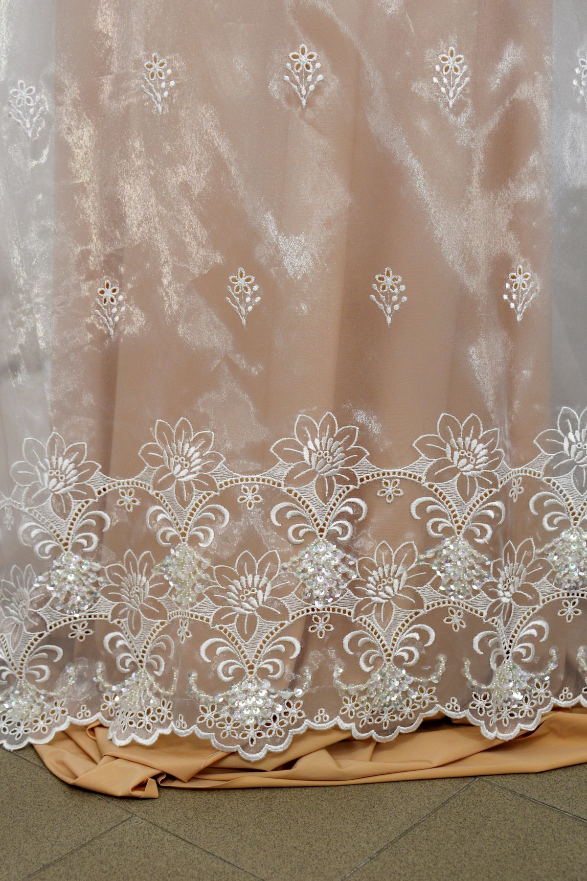 organza ricamata con paillettes Art 0814LOX