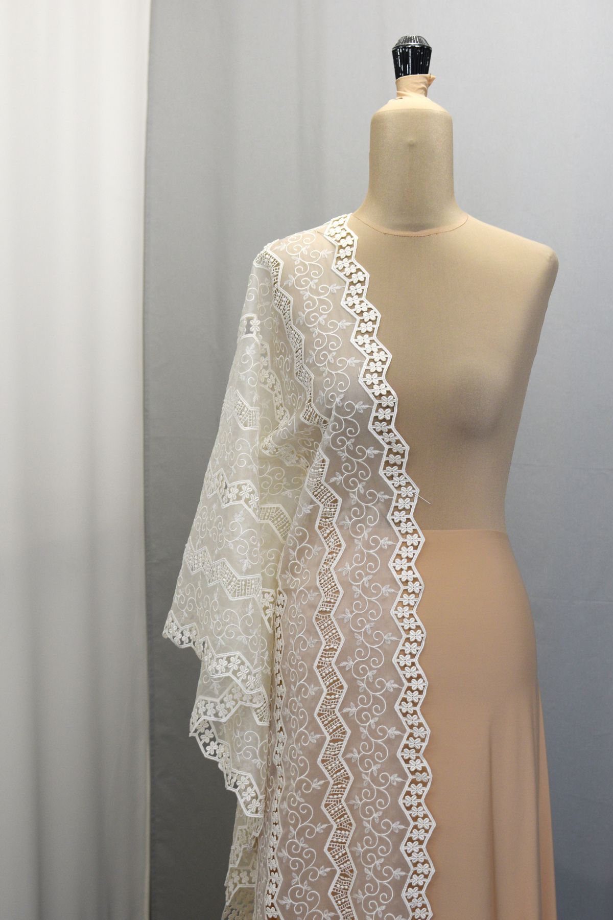 organza seta pura con inserti macrame avorio h cm 60 Art 0979LOSTAV