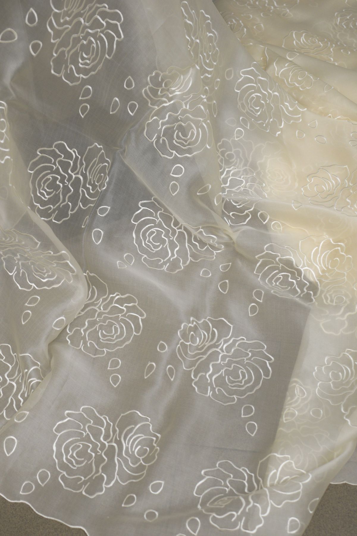 organza ricamata 100 seta avorio cm 140 Art 2131LOSTAV